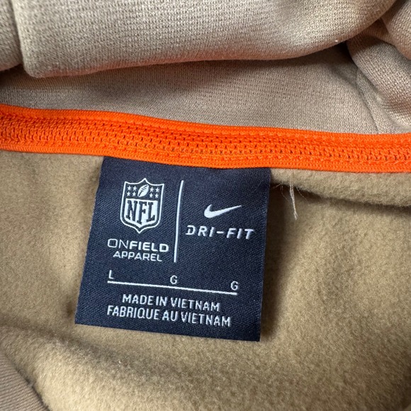 Nike Women’s Tan and Green Philadelphia Eagles Hoodie - Picture 5 of 7